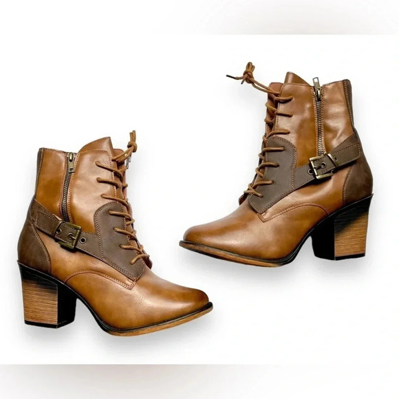 NEW Pierre Dumas Ravenna Two-Tone Faux Leather Boots - Picture 1 of 5